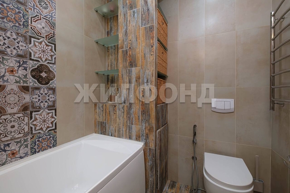 
  Продается 4-комн. квартира, 90.4 м², Связистов ул, д. 154
. Фото 19.