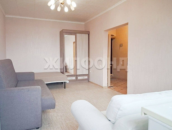 
  Продается 1-комн. квартира, 38.8 м², Дунаевского ул, д. 3
. Фото 5.