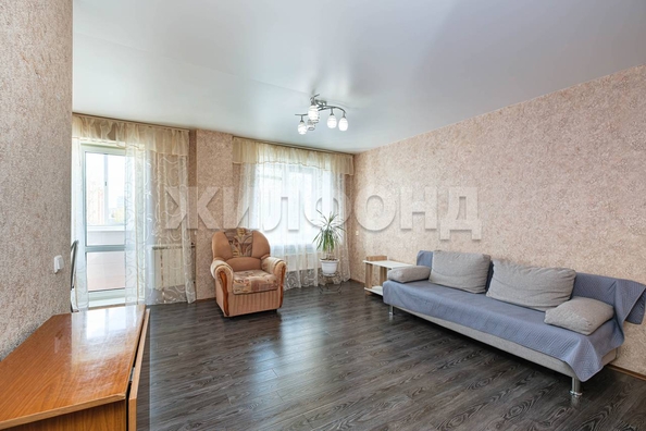 
  Продается 3-комн. квартира, 69.2 м², Комсомольская ул, д. 4В
. Фото 2.