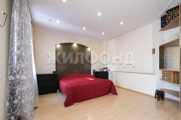 
  Продается 4-комн. квартира, 120.2 м², Адриена Лежена ул, д. 15
. Фото 27.