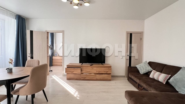 
  Продается 2-комн. квартира, 42.2 м², Карла Маркса пр-кт, д. 27
. Фото 3.