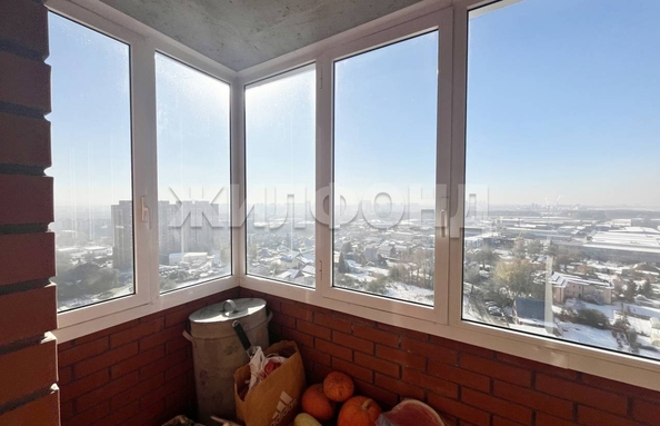 
  Продается 3-комн. квартира, 60.3 м², Сержанта Коротаева ул, д. 9
. Фото 4.