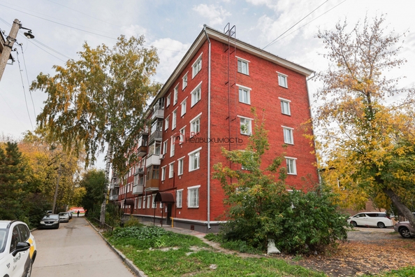 
  Продается 1-комн. квартира, 31.6 м², Гоголя ул, д. 229
. Фото 2.