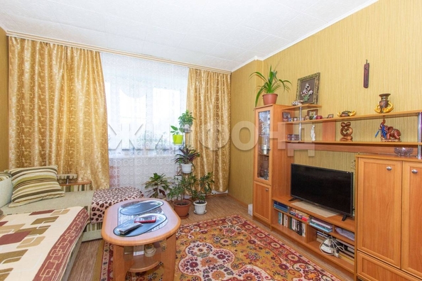 
  Продается 1-комн. квартира, 37.2 м², Сибиряков-Гвардейцев ул, д. 80
. Фото 2.