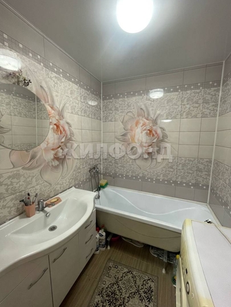 
  Продается 1-комн. квартира, 50 м², Рябиновая ул, д. 10
. Фото 7.