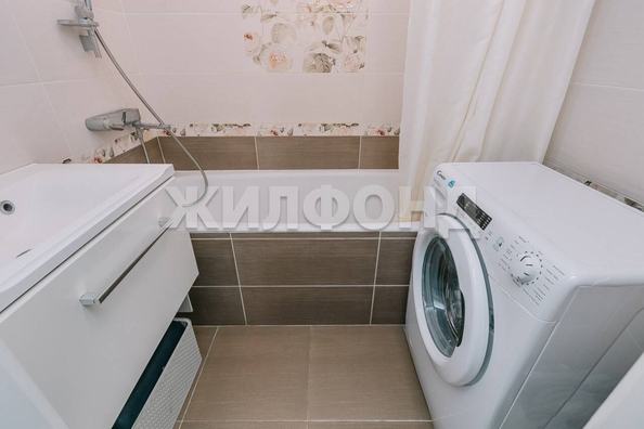 
  Продается 3-комн. квартира, 74.1 м², Приморская ул, д. 10/1
. Фото 13.