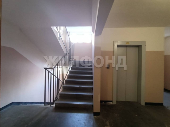 
  Продается 1-комн. квартира, 26 м², Петухова ул, д. 103
. Фото 11.