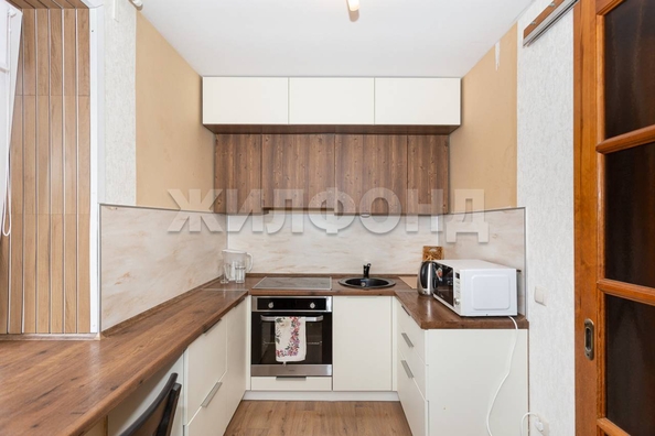 
  Продается 1-комн. квартира, 38.4 м², Сибирская ул, д. 51
. Фото 1.