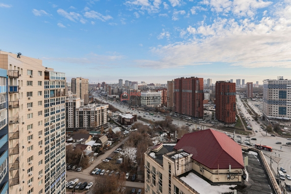 
  Продается 1-комн. квартира, 39.3 м², Красина ул, д. 56
. Фото 4.