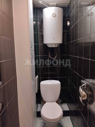 
  Продается 2-комн. квартира, 50.2 м², Медкадры ул, д. 8
. Фото 10.