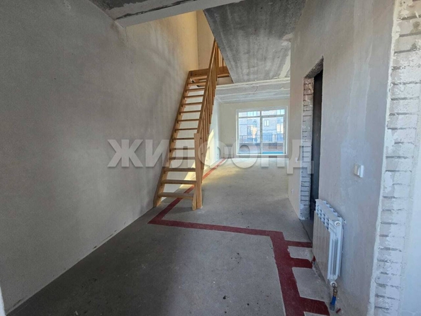 
  Продается 3-комн. квартира, 73.6 м², Солнечная ул, д. 67
. Фото 2.