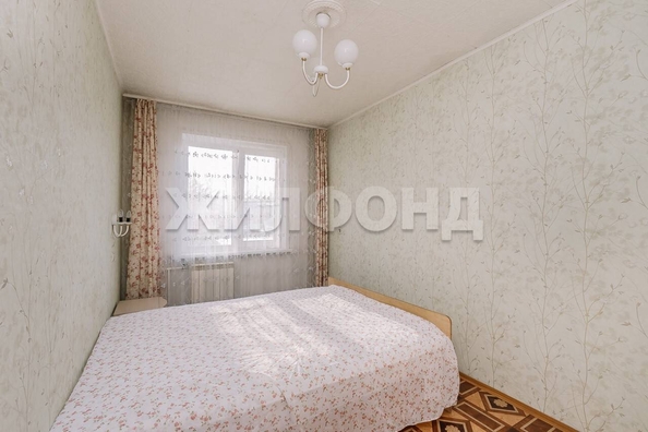
  Продается 4-комн. квартира, 70.5 м², Бориса Богаткова ул, д. 194/6
. Фото 6.