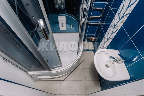 
  Продается 4-комн. квартира, 70.5 м², Бориса Богаткова ул, д. 194/6
. Фото 16.