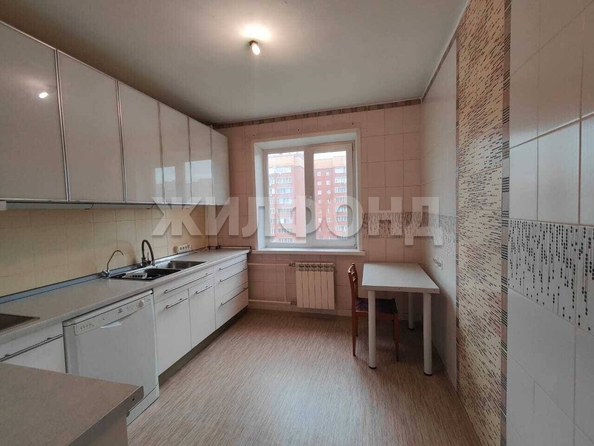 
  Продается 2-комн. квартира, 51.5 м², Федосеева ул, д. 3
. Фото 2.