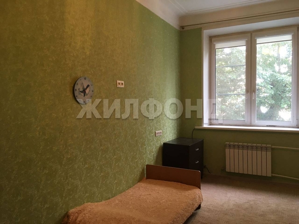 
  Продается 3-комн. квартира, 82 м², Военный городок ул, д. 102
. Фото 5.