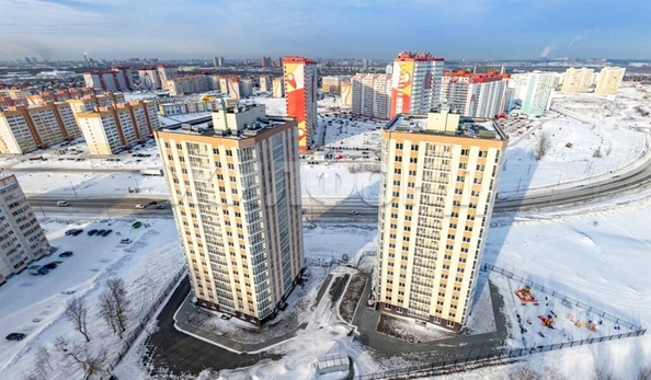 
  Продается 2-комн. квартира 56 м², в ЖК На Петухова, дом 1. Фото 15.