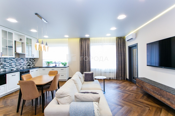 
  Продается 3-комн. квартира 68.2 м², в ЖК На Шоссейной, дом 3. Фото 1.