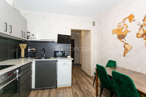 
  Продается 2-комн. квартира 56 м², в ЖК Аквамарин, дом 7. Фото 3.