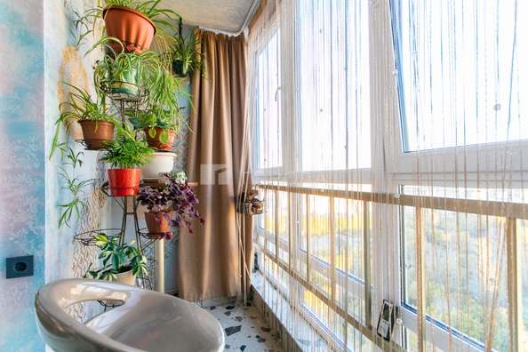 
  Продается 2-комн. квартира 56 м², в ЖК Азимут, дом 1. Фото 6.