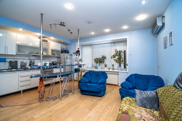 
  Продается 3-комн. квартира 110 м². Фото 1.
