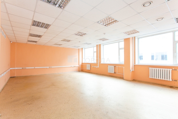 
  Сдается офис 54.9 м². Фото 2.