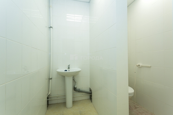 
  Сдается универсальное помещение 122 м². Фото 41.