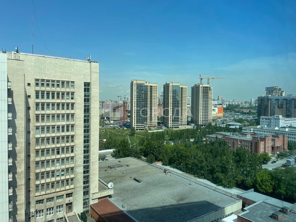 
  Продается 3-комн. квартира 100.3 м². Фото 10.