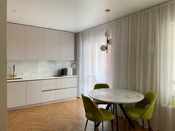 
  Продается 3-комн. квартира 84 м², в ЖК Венеция-3 , дом 11. Фото 3.