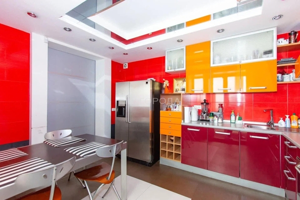 
  Продается 4-комн. квартира 143.5 м². Фото 17.