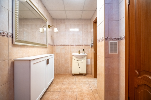
  Сдается офис 220 м². Фото 14.