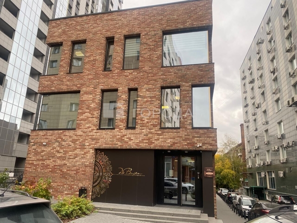 
  Сдается универсальное помещение 851 м². Фото 1.