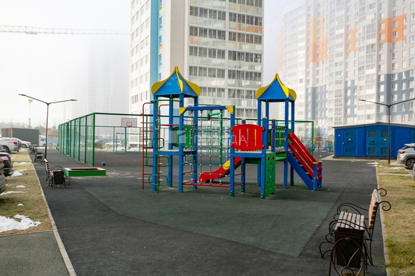 
  Продается 2-комн. квартира 63.5 м², в ЖК Венеция-2, дом 8. Фото 32.
