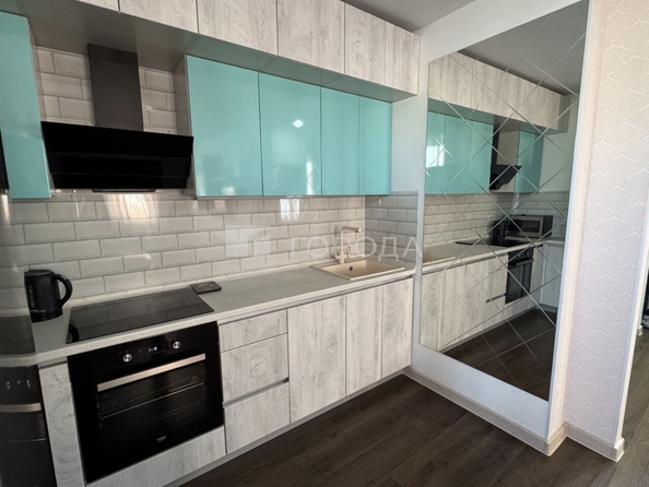 
  Продается 2-комн. квартира 63.7 м², в ЖК Молодежный, дом 4. Фото 1.