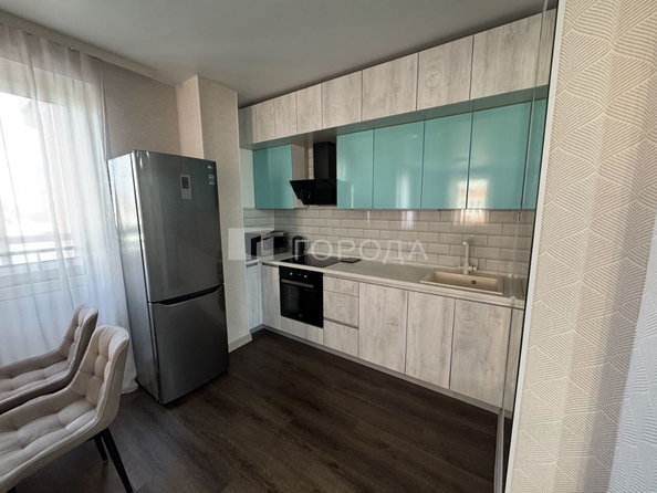
  Продается 2-комн. квартира 63.7 м², в ЖК Молодежный, дом 4. Фото 2.