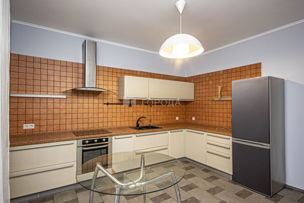 
  Продается дом 250 м². Фото 24.