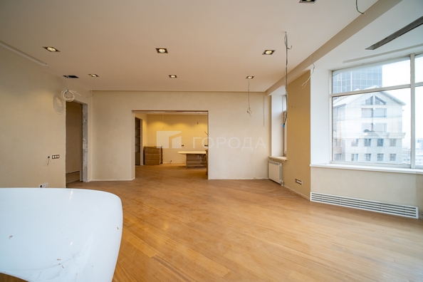 
  Продается 3-комн. квартира 179 м². Фото 4.