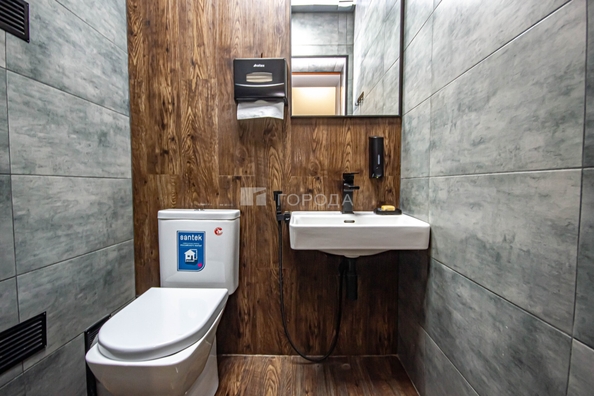 
  Продается универсальное помещение 580 м². Фото 11.