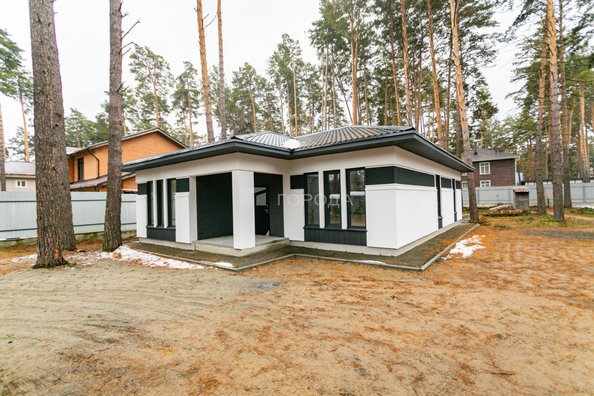 
  Продается дом 140.9 м². Фото 1.