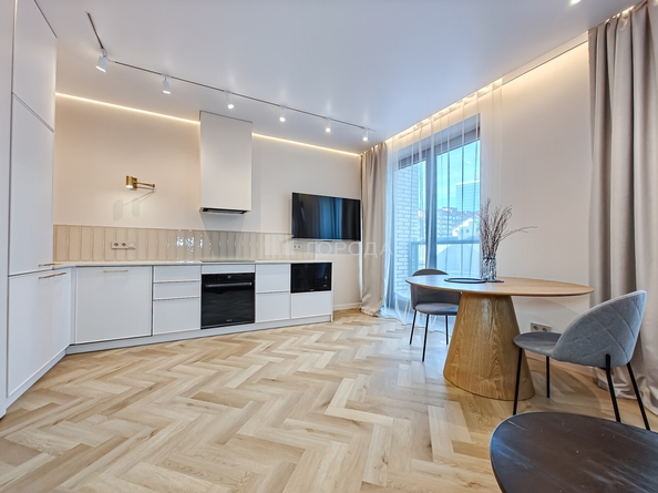 
  Продается 3-комн. квартира 66.7 м², в ЖК Горького, 10. Фото 2.