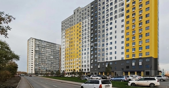 
  Продается 2-комн. квартира 41 м², в ЖК Семейный квартал, дом 1. Фото 6.