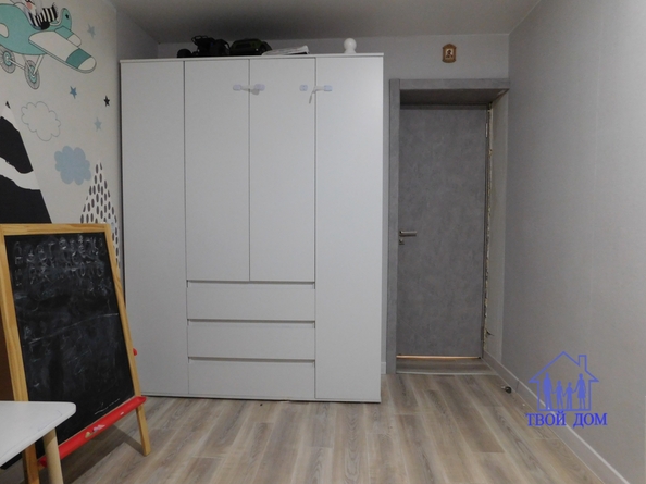 
  Продам 4-комн. квартиру 72 м². Фото 9.