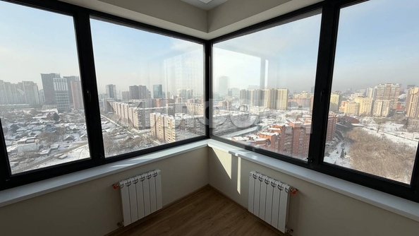 
  Продается 3-комн. квартира 64.9 м², в ЖК Тихомиров, башня А. Фото 3.