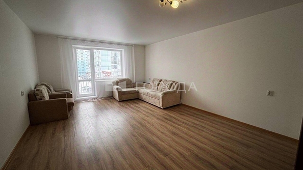 
  Продается студия 37.7 м². Фото 1.