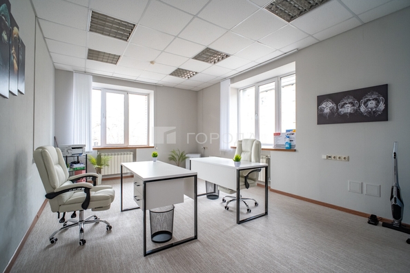 
  Продается офис 28.1 м². Фото 1.