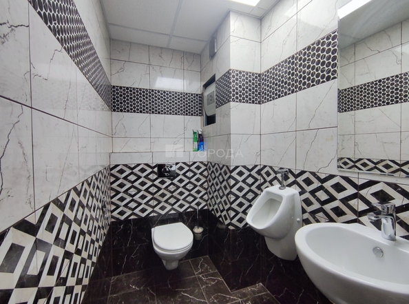 
  Сдается универсальное помещение 745 м². Фото 13.