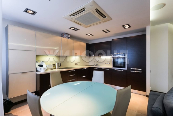 
  Продается 3-комн. квартира 111 м². Фото 1.