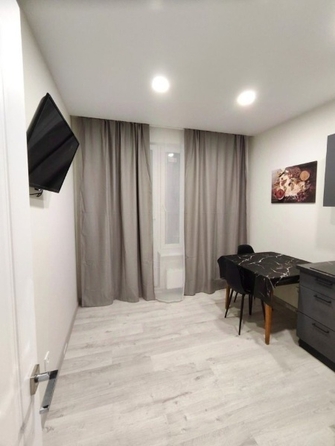 
  Сдам 1-комн. квартиру 28 м². Фото 1.