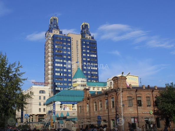 
  Продается 4-комн. квартира 174 м². Фото 2.
