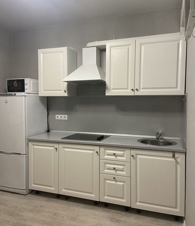 
  Сдам 1-комн. квартиру 28 м². Фото 1.