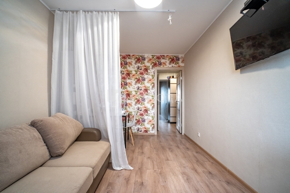 
  Продается 2-комн. квартира 37.9 м², в ЖК Солнечные часы, 3 очередь, дом 4. Фото 7.